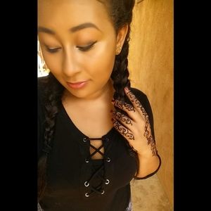 Meet your Posher, Eba